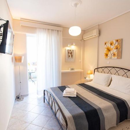 Smile Sea Apartment Kalamata Luaran gambar